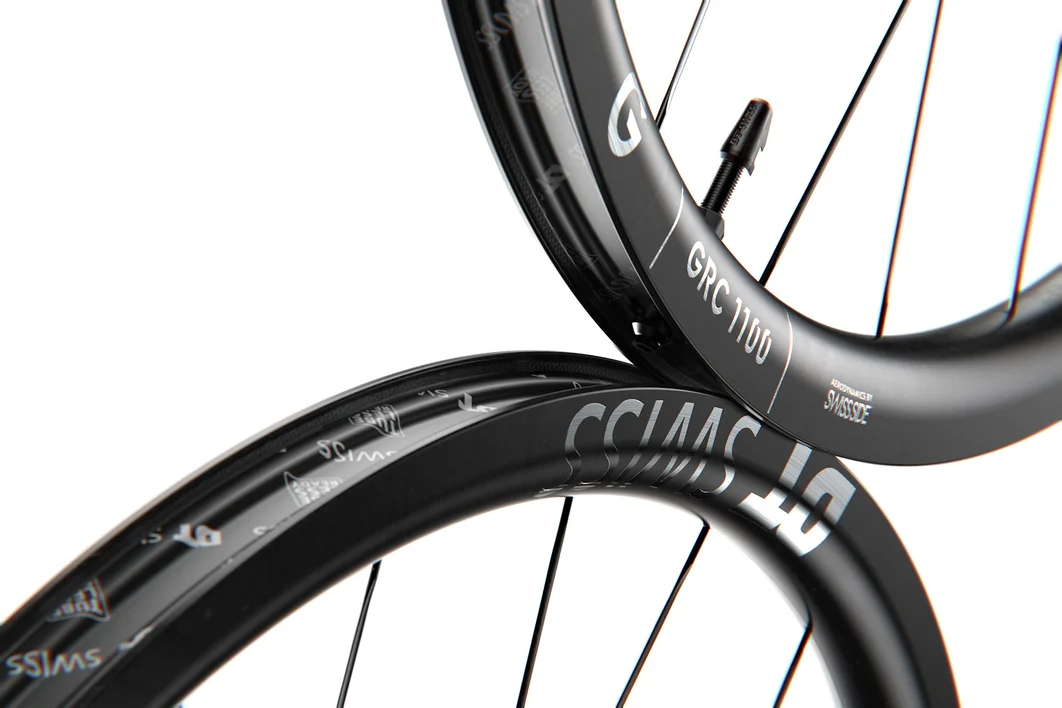 GRC 1100 700C (29″) PERFIL 50mm RUEDAS CARBONO GRAVEL DT SWISS NUEVO MODELO (Modelo 2025) - Imagen 2